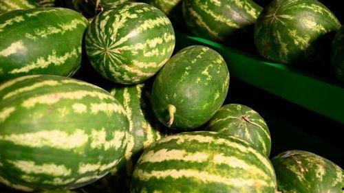 上海莘郊事件吃瓜,揭秘背后真相,吃瓜群众热议