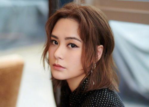 女明星吃瓜事件最新,女明星吃瓜事件引发热议