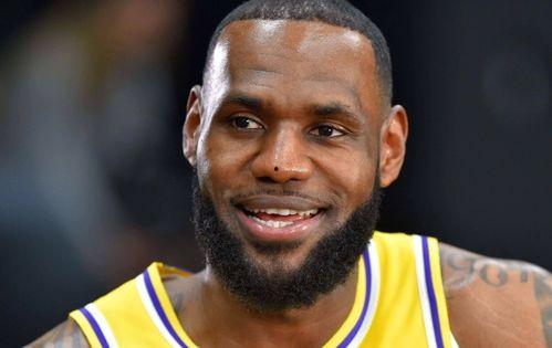 詹姆斯吃瓜爆料,揭秘娱乐圈幕后真相